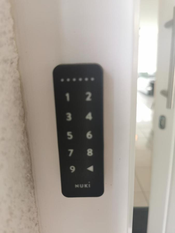 Schoene Und Ruhige Wohnung Direkt An Der Mosel Koblenz  Bagian luar foto