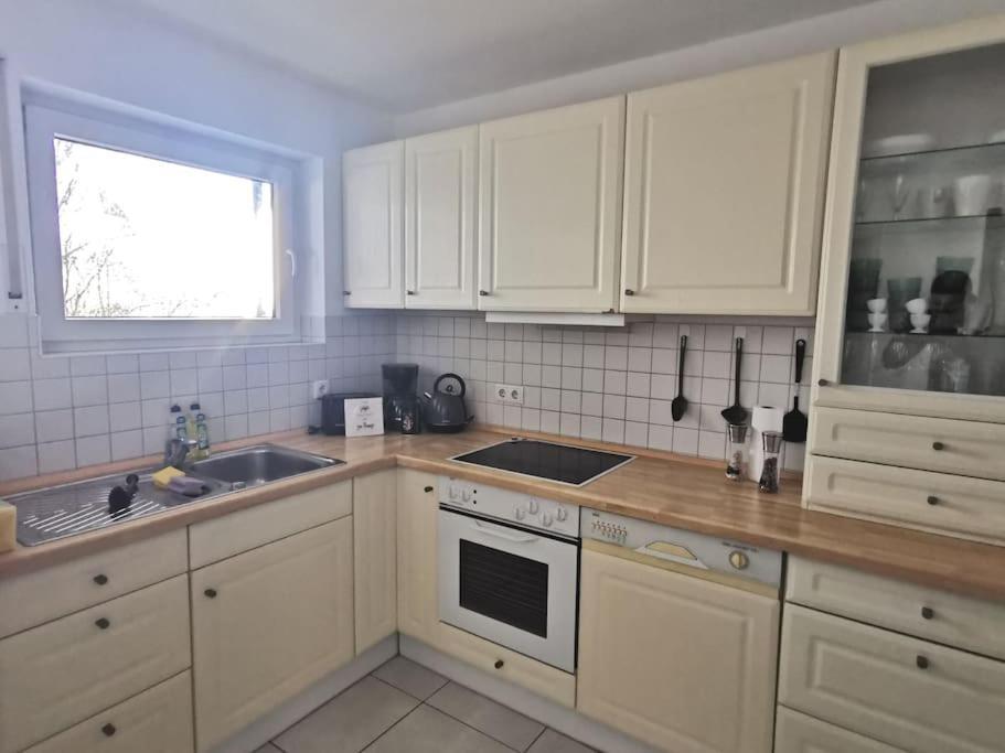 Schoene Und Ruhige Wohnung Direkt An Der Mosel Koblenz  Bagian luar foto