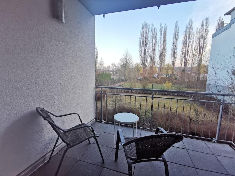 Schoene Und Ruhige Wohnung Direkt An Der Mosel Koblenz  Bagian luar foto