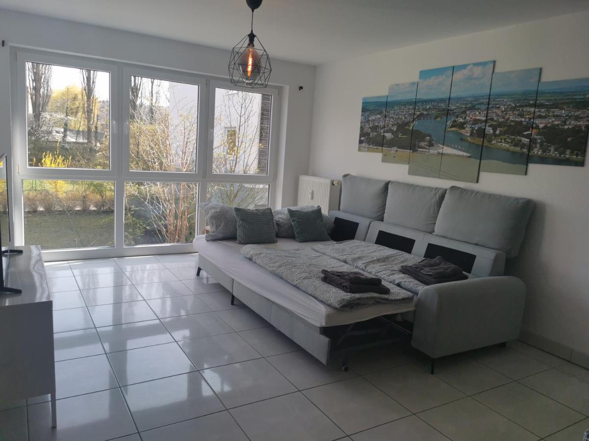 Schoene Und Ruhige Wohnung Direkt An Der Mosel Koblenz  Bagian luar foto